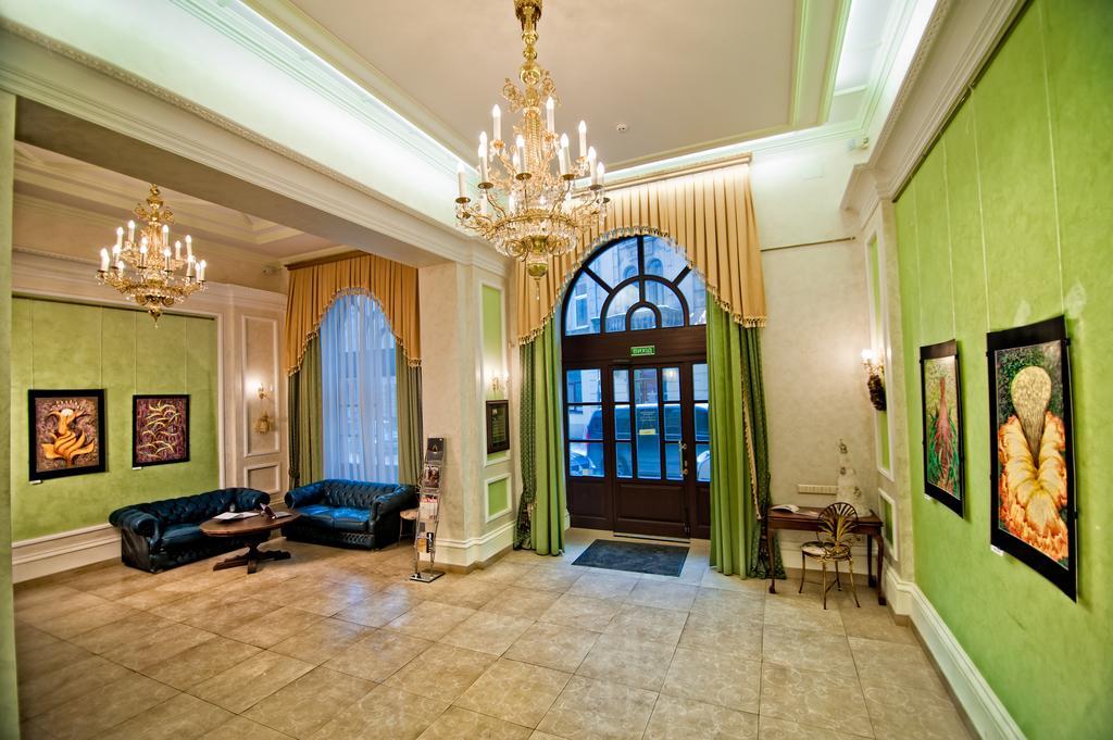 Hotel British Club Leopoli Esterno foto